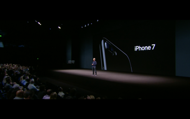 Apple iPhone 7 (Bild: Apple/Screenshot: Golem.de)